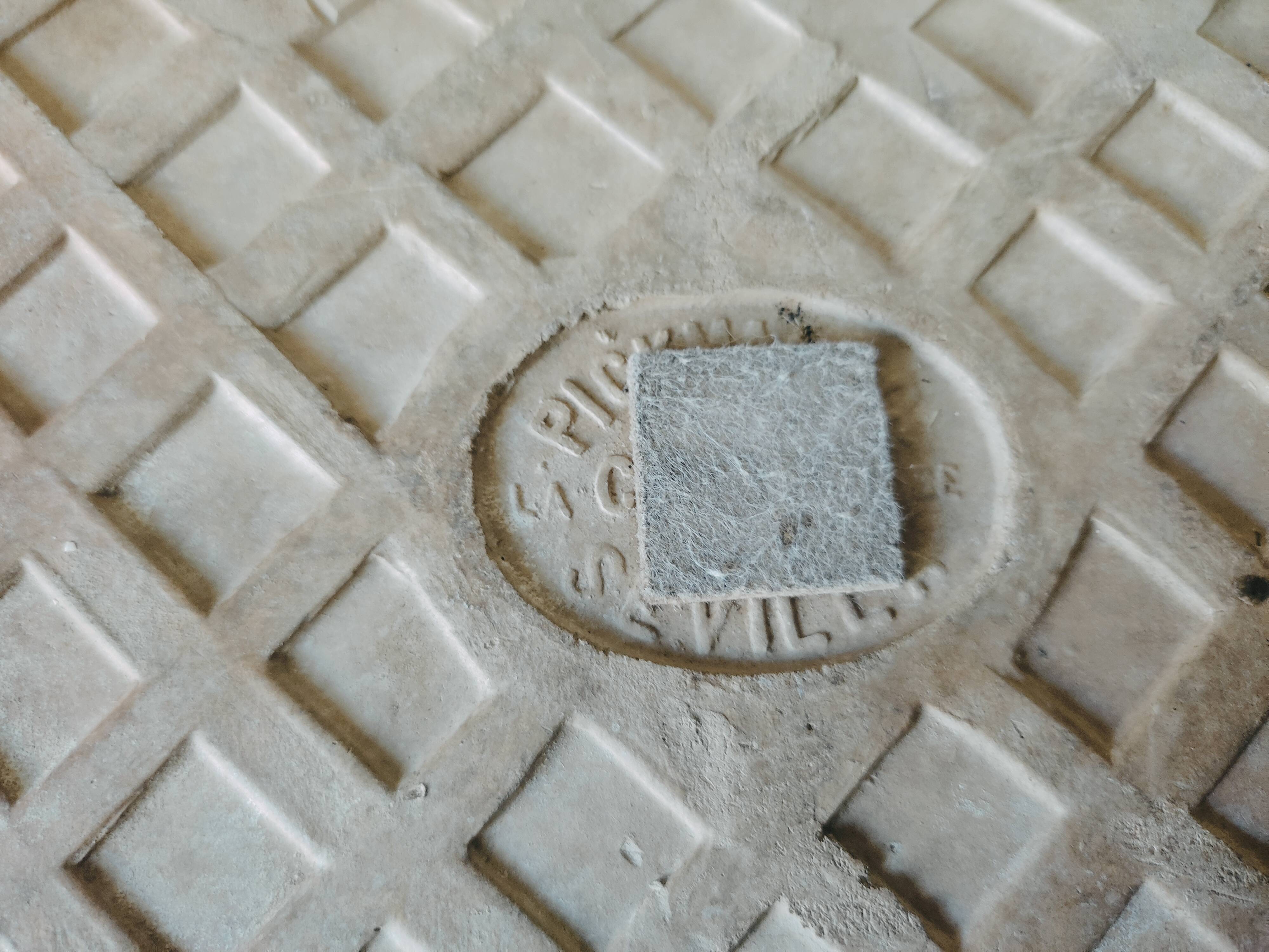 Oriental ceramic underside