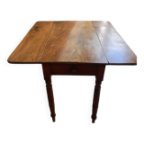 Foldable wooden table