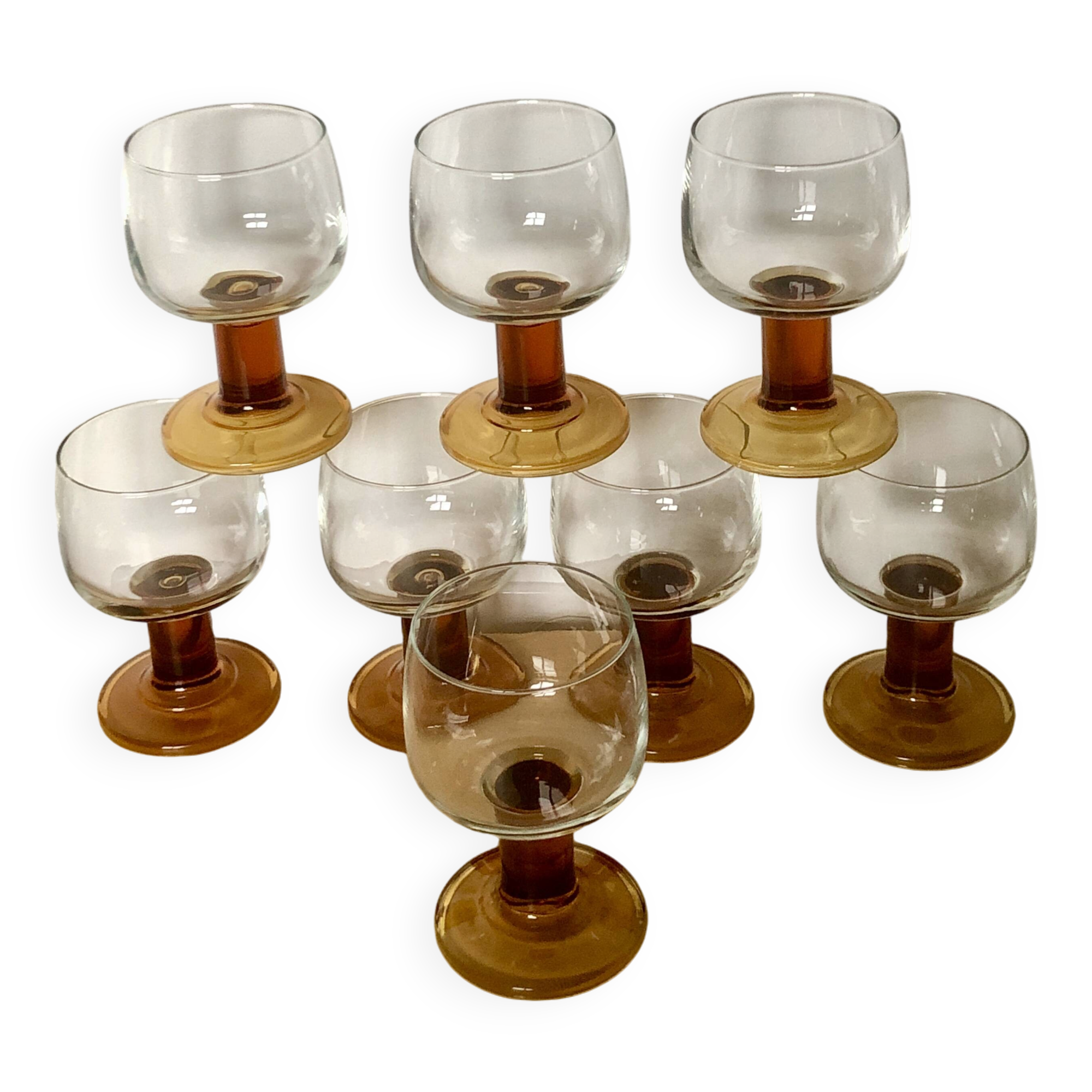 Lot 8 verres ambrés années 60