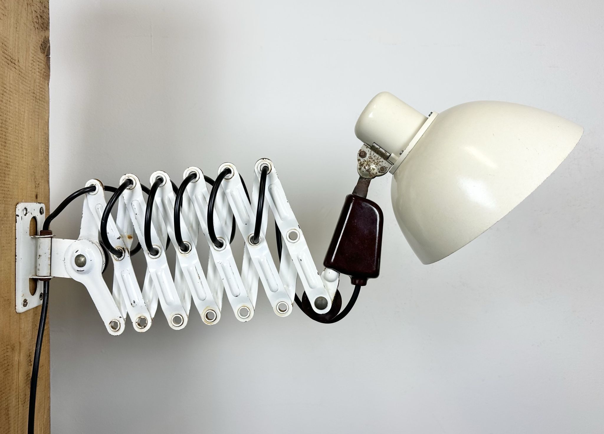 Industrial East German Scissor Lamp from VEB Zweckleuchtenbau Dresden, 1950s