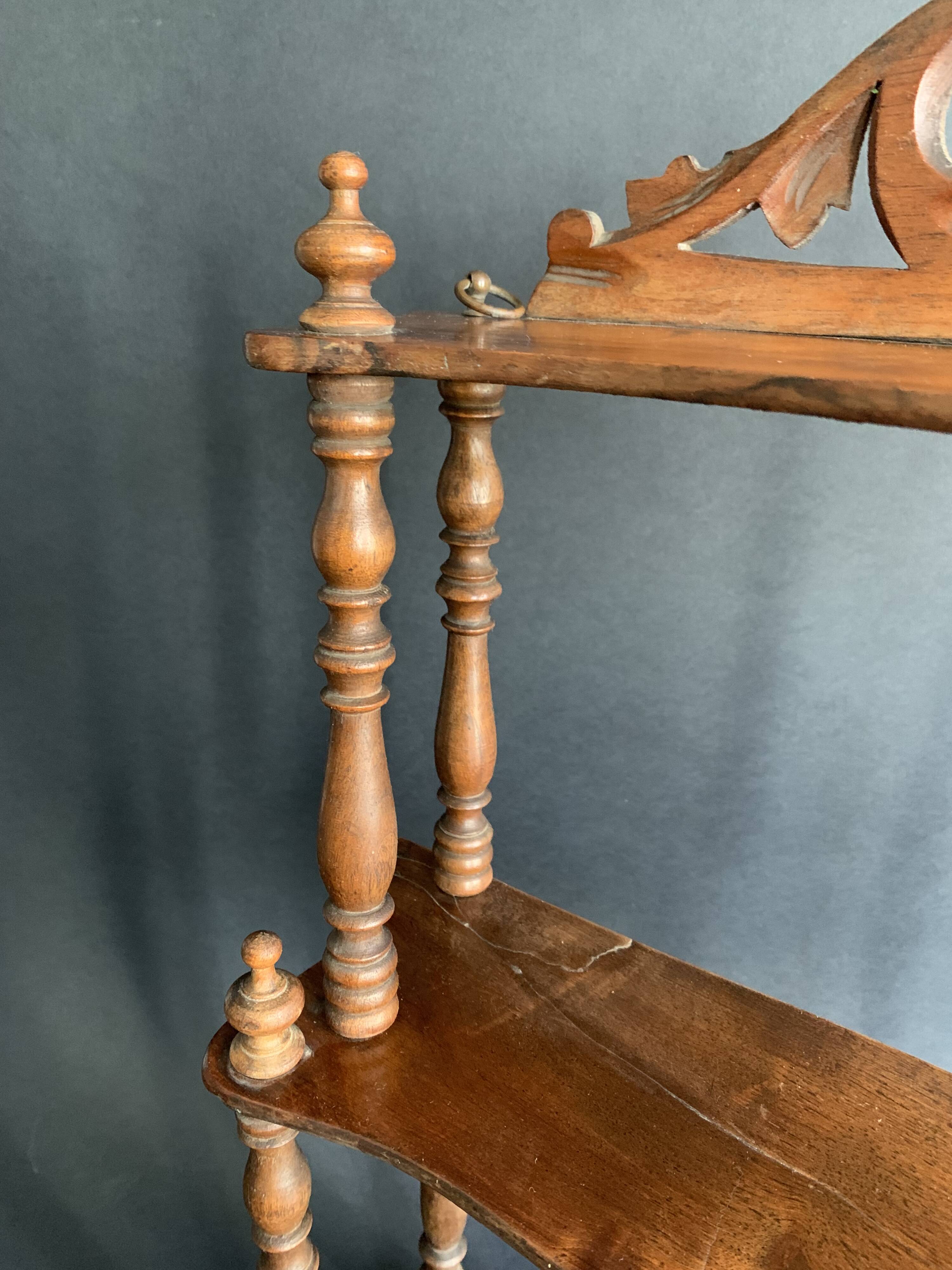 Wall shelf with pediment, in turned Napoleon III wood