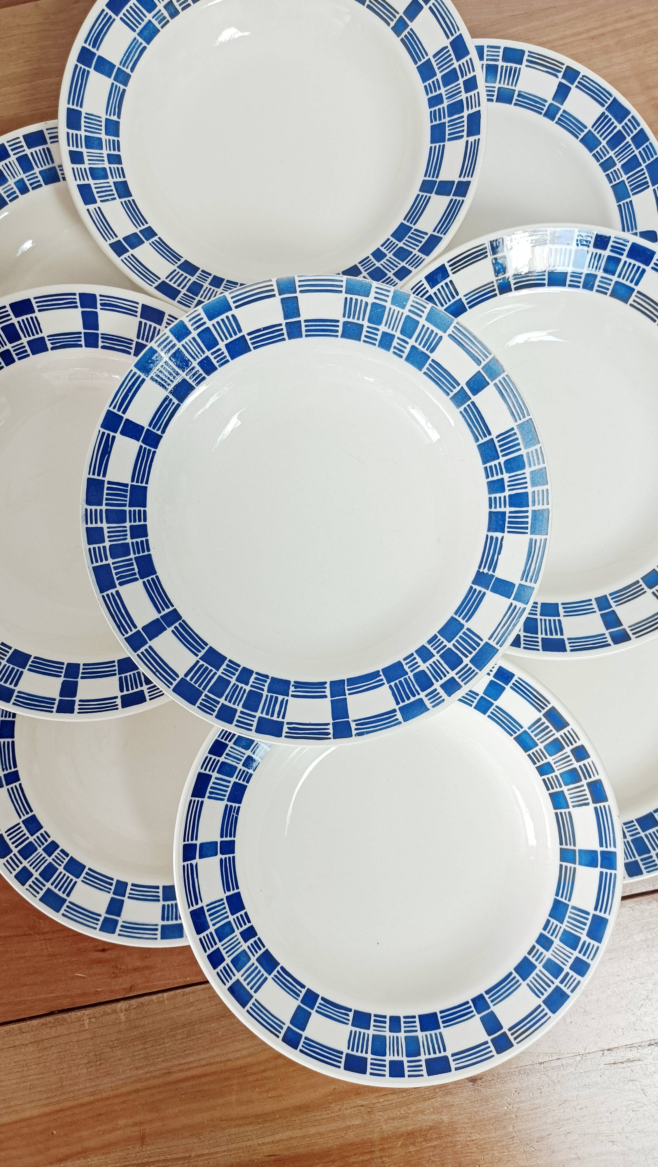 Lot de 9 assiettes creuses Badonviller modèle Nil