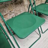 Set of 6 green folding patio chairs