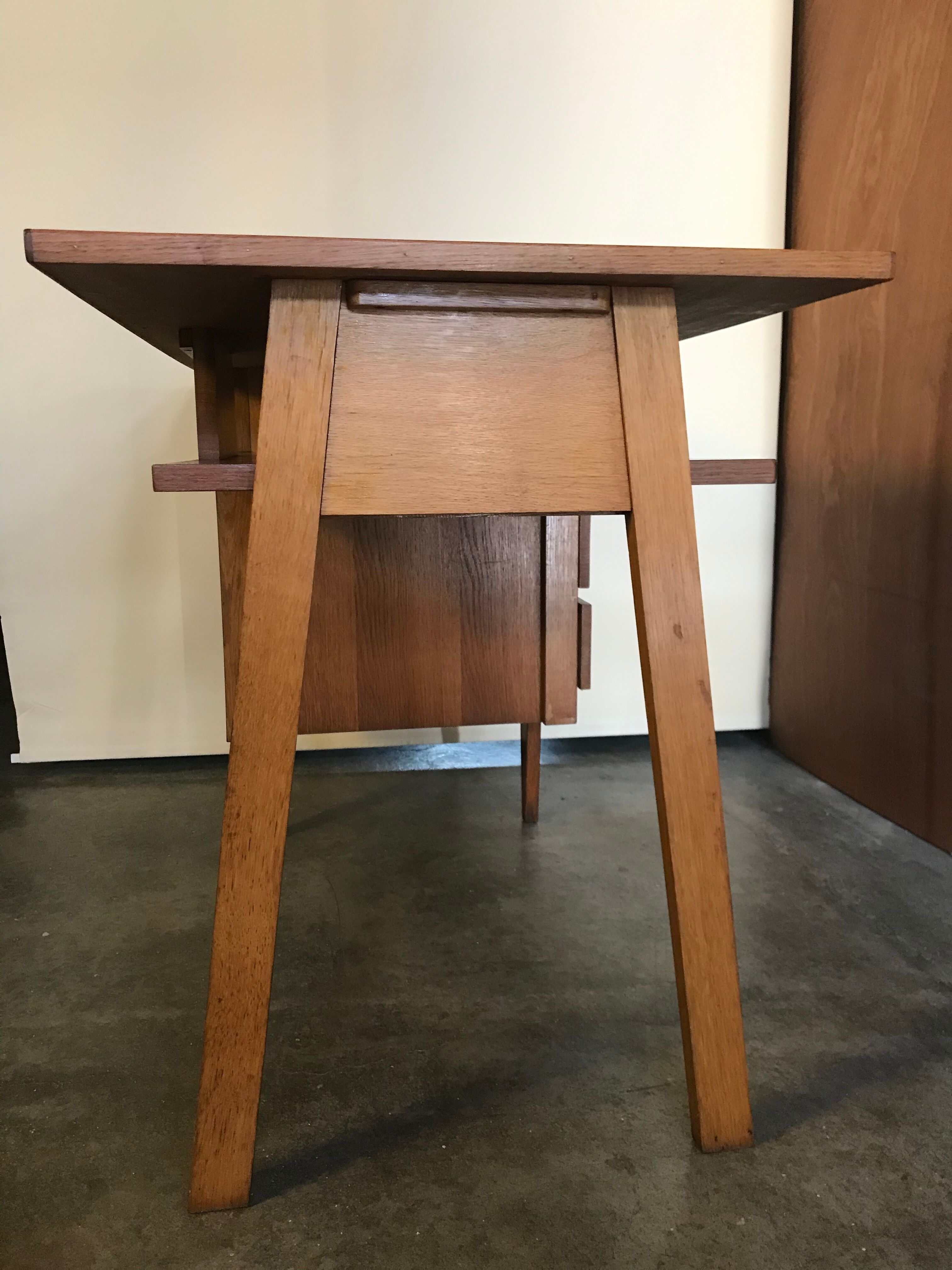 Modernist office Spirol scandinavian design compass feet