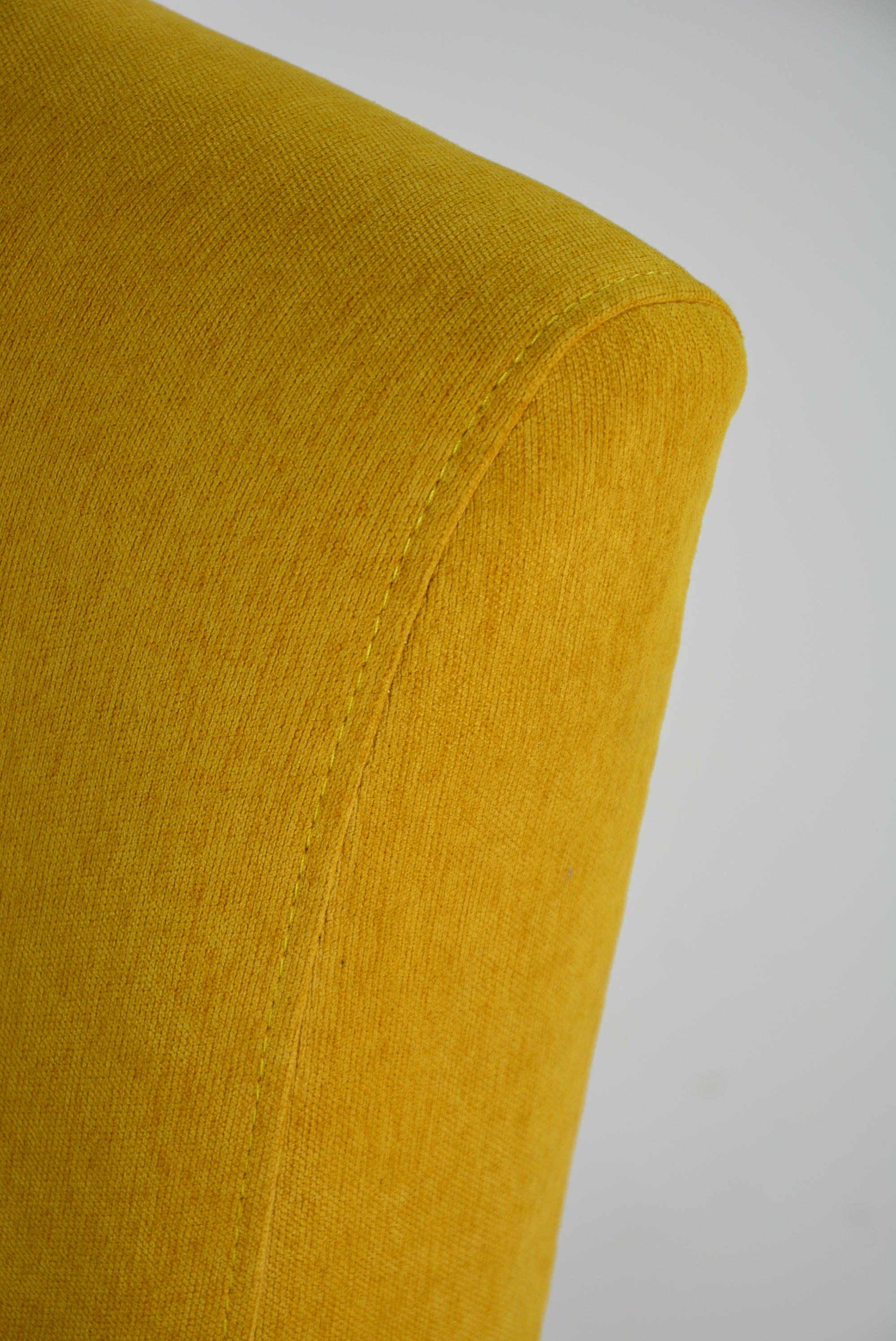 Fauteuil des années 60 jaune