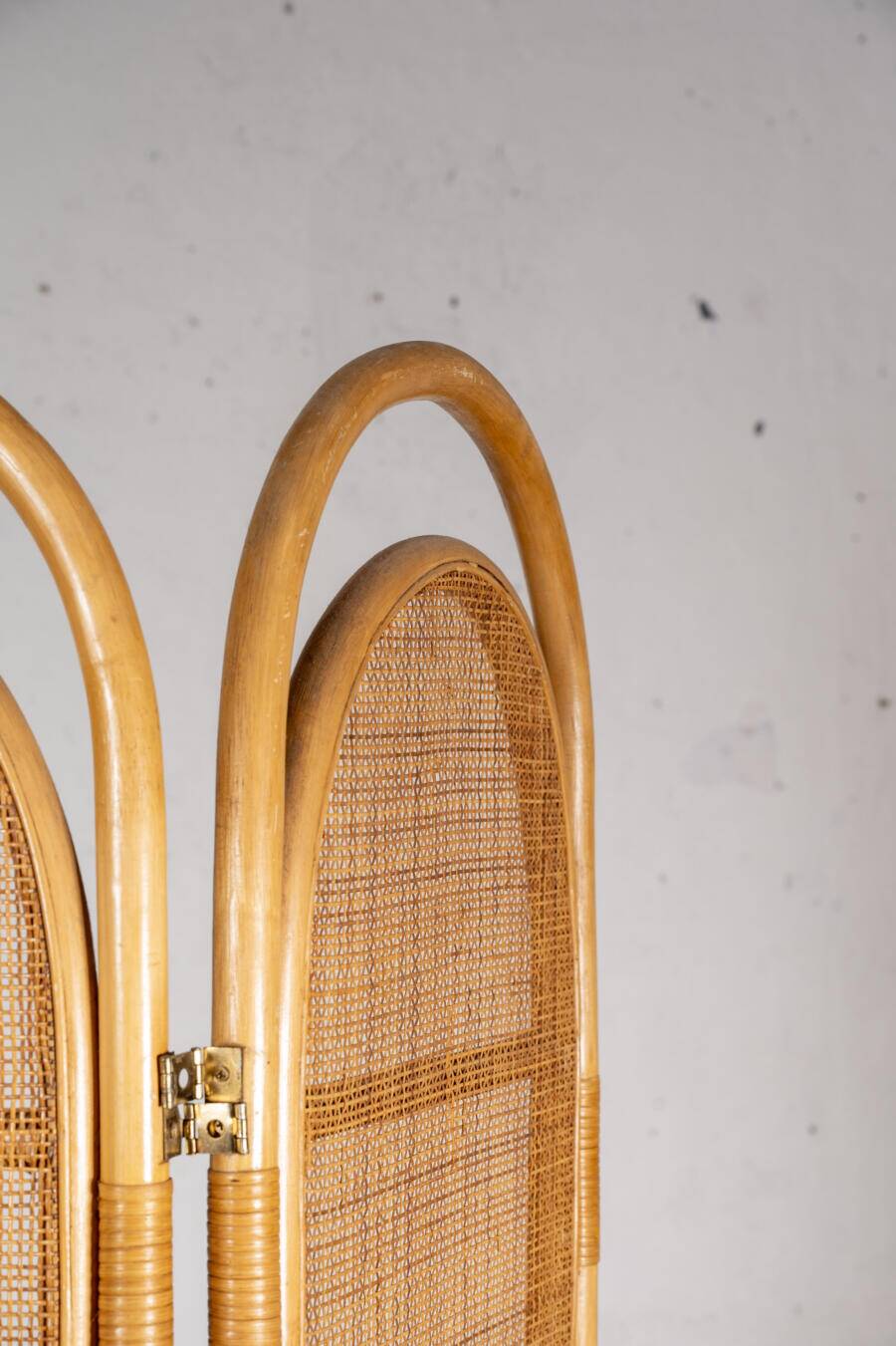 Italian cane and bamboo screen from the 1960s