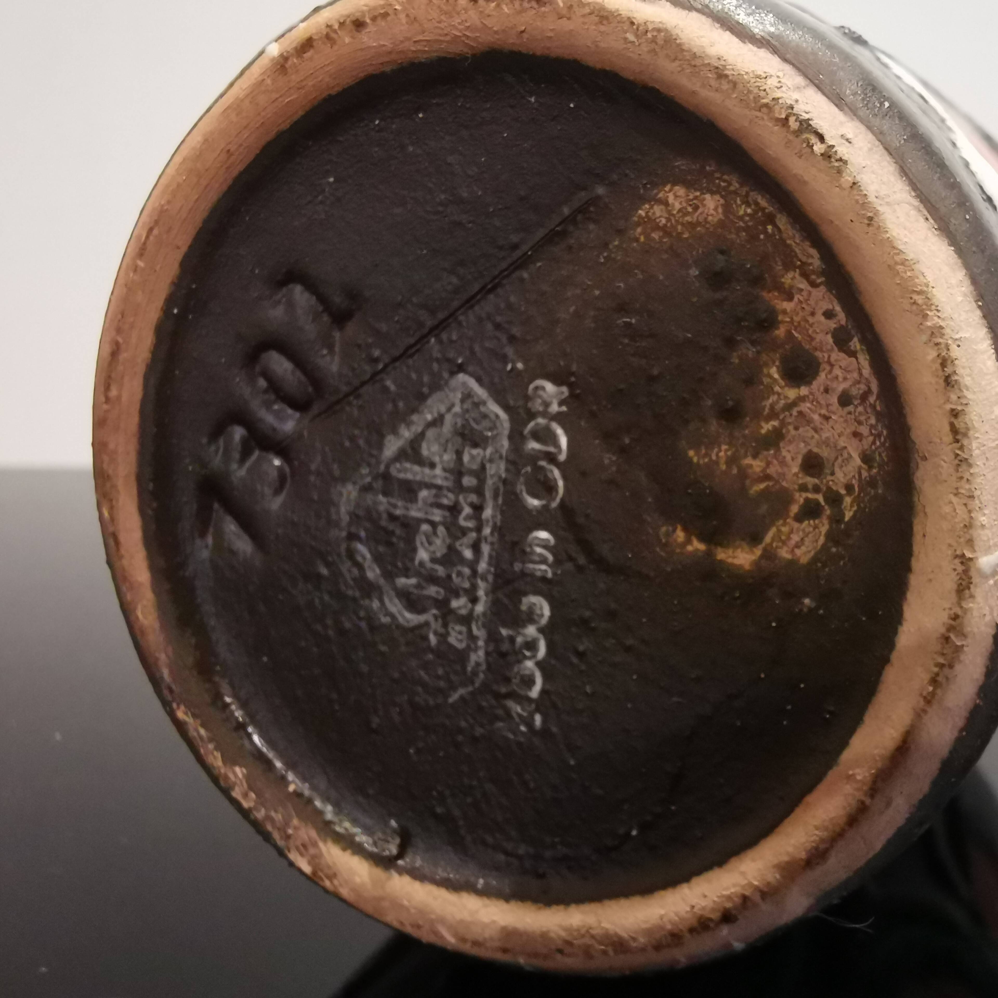 Old designer vase from the 70s by Strehla keramik CDR 1302 Germany