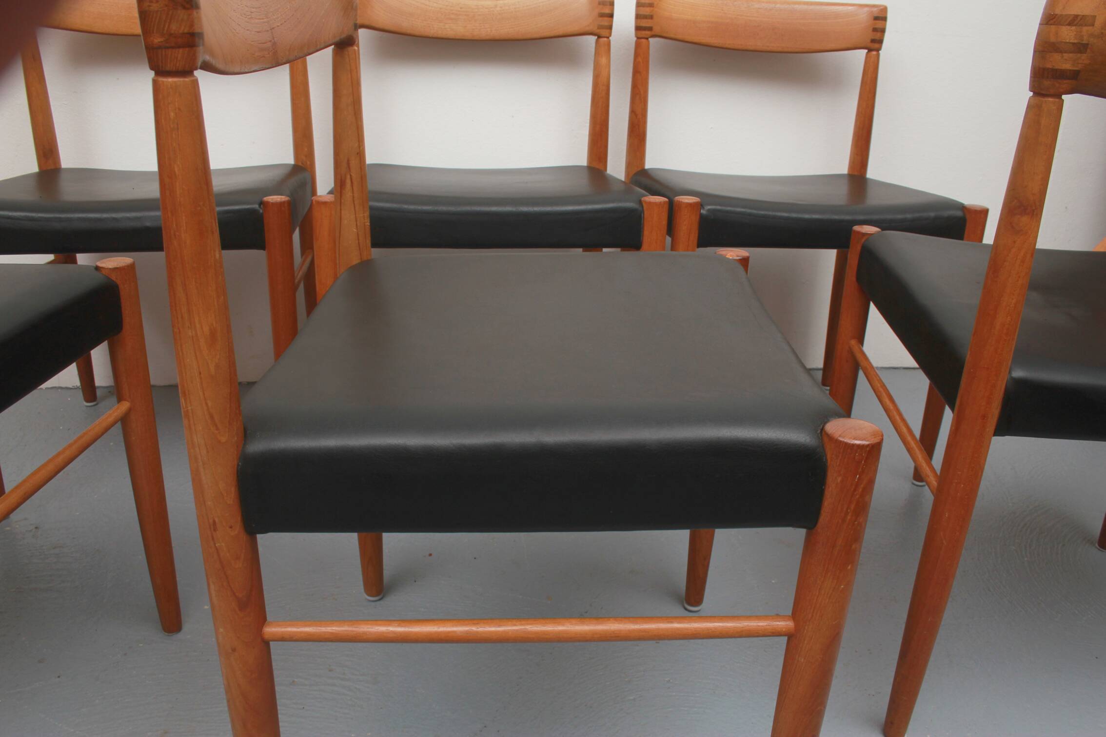 Set of 6 dining chairs teak, H.W. Klein for Bramin