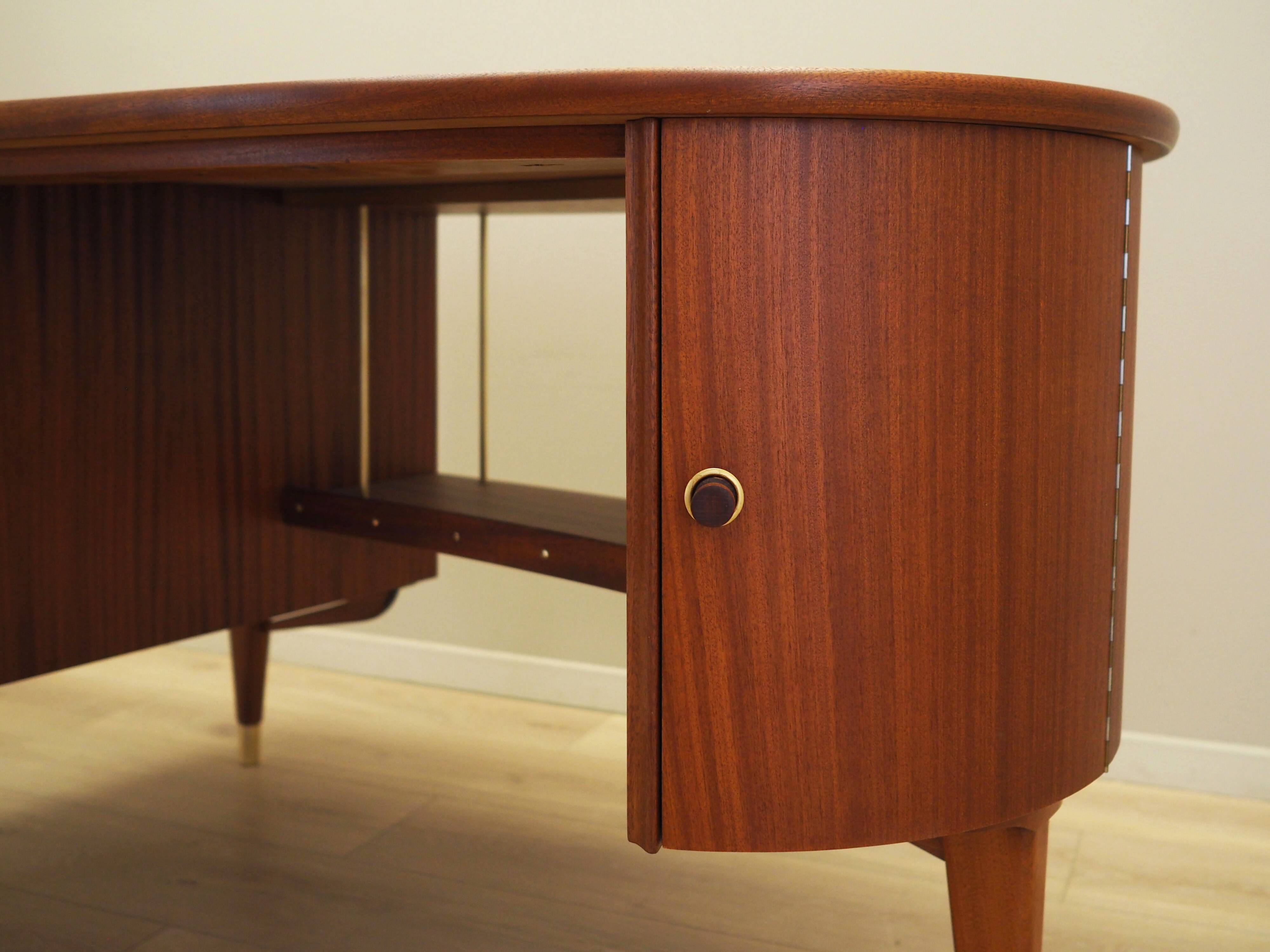 Mahogany desk, Norwegian design, 1960s, production: Sola Møbler