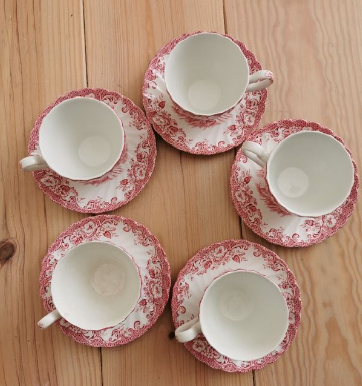 Vintage ironearth cups and cups Johnson Bros.