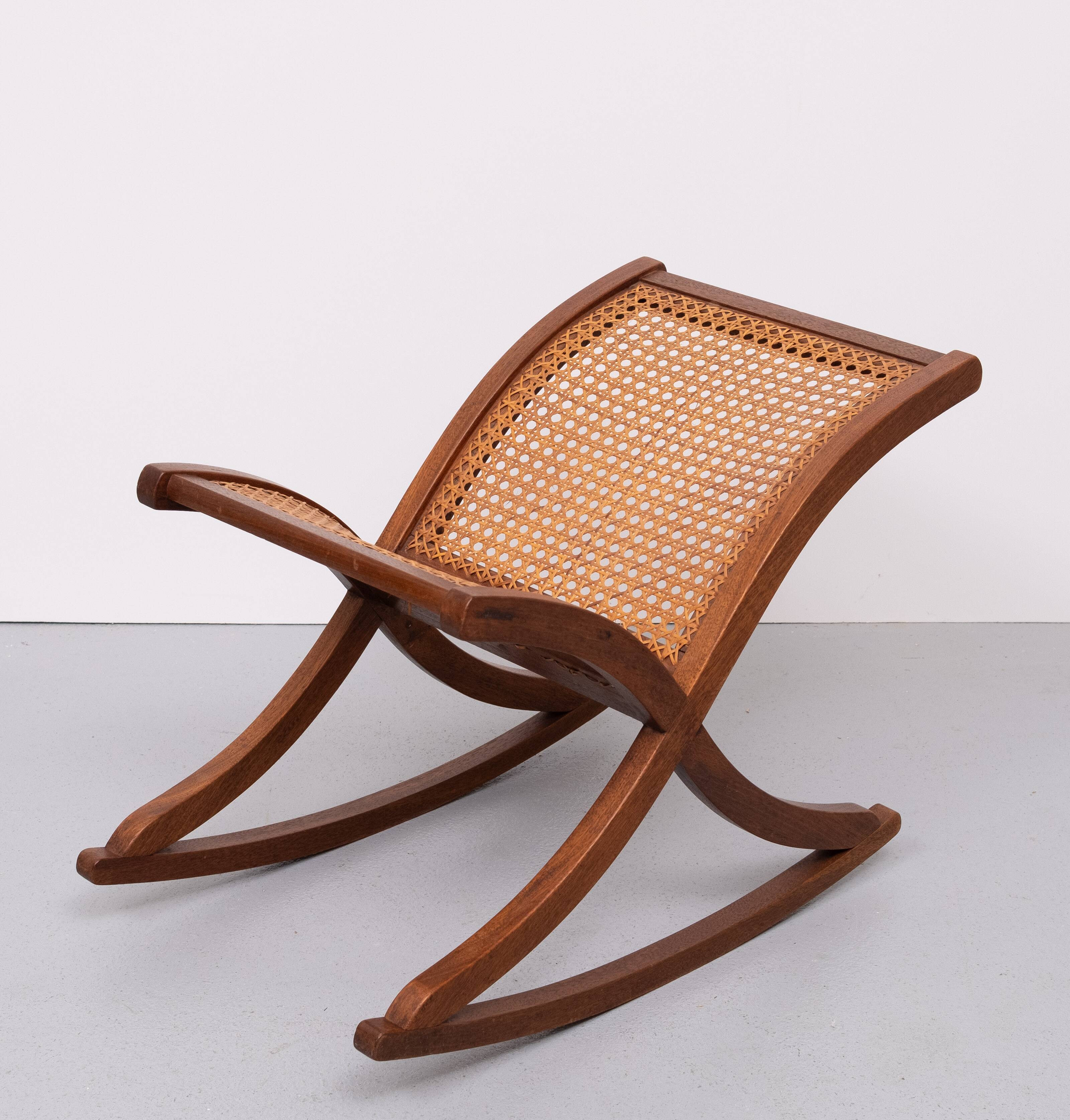 Organic shaped Wicker Footstool 1960s Holland