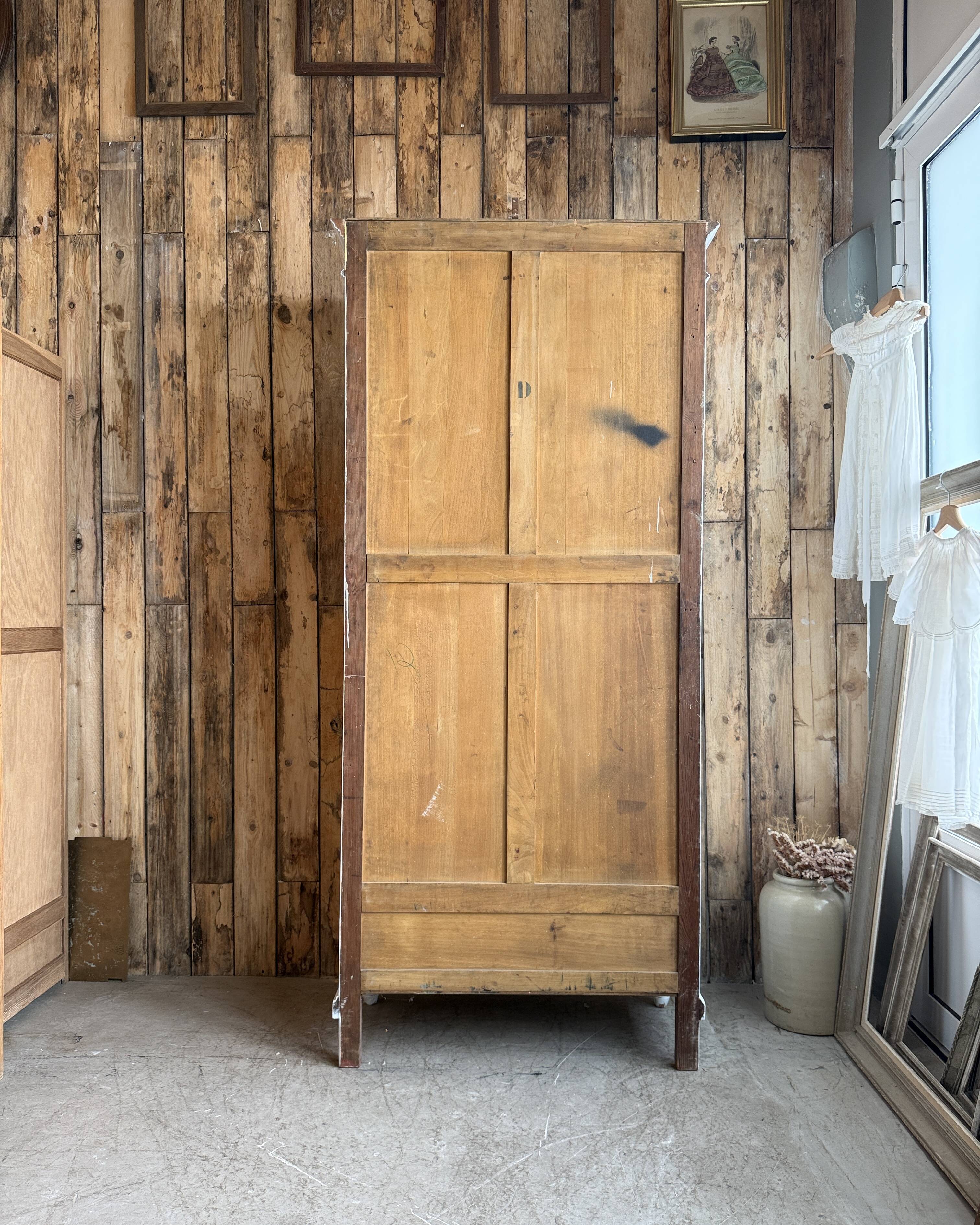 Antique white mirrored wardrobe (renovated)