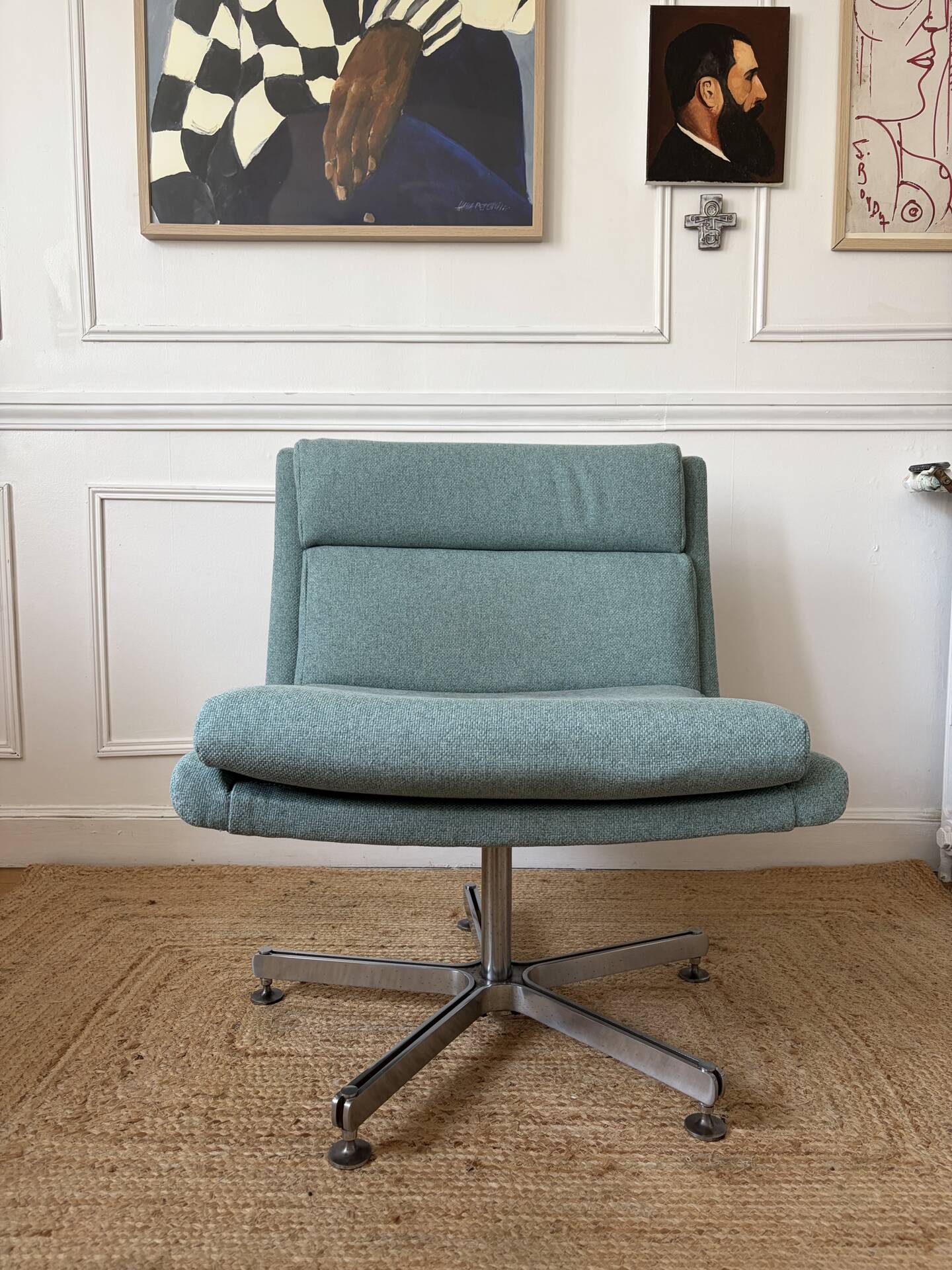Vintage lounge chair 1970s