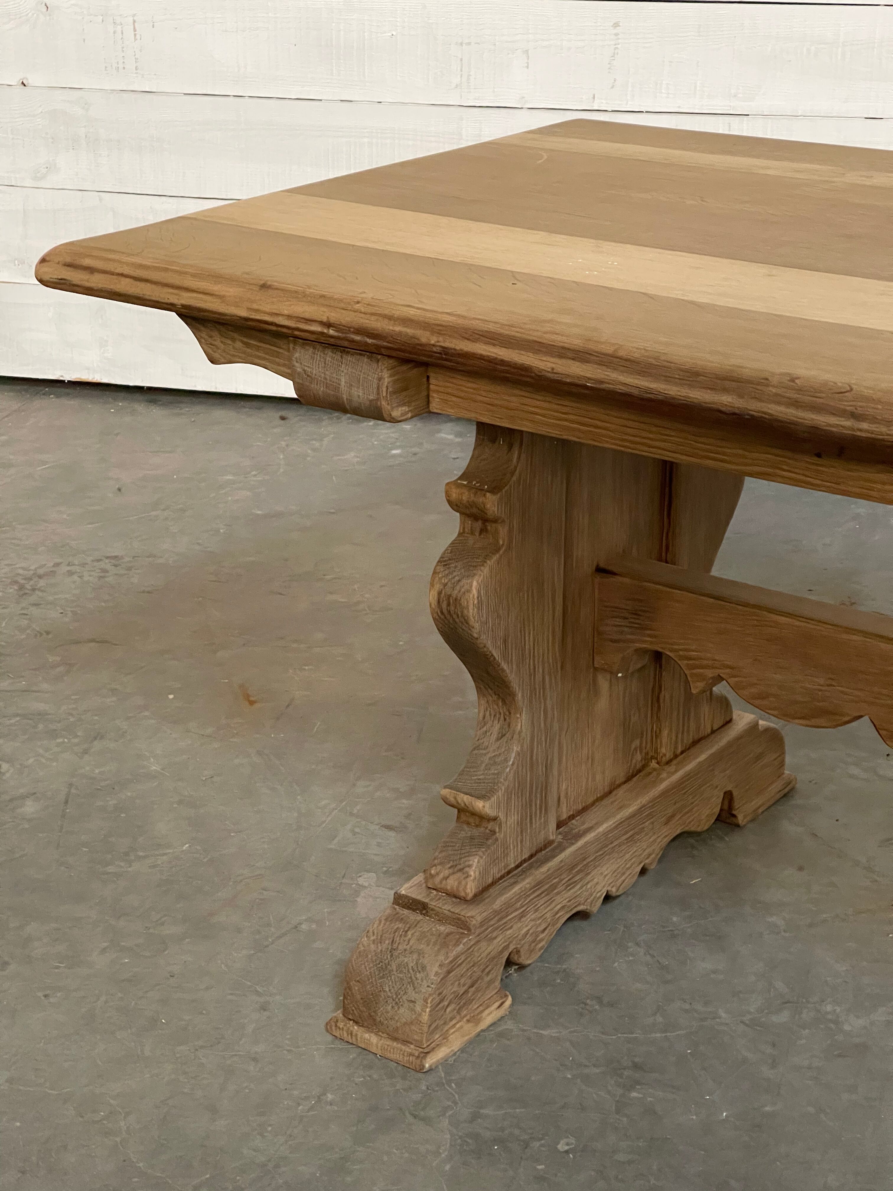 Monastery-style table