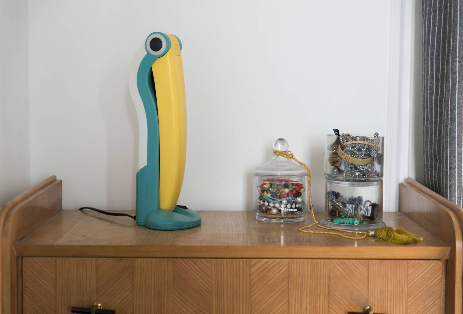 Toucan by H.T Huang lamp