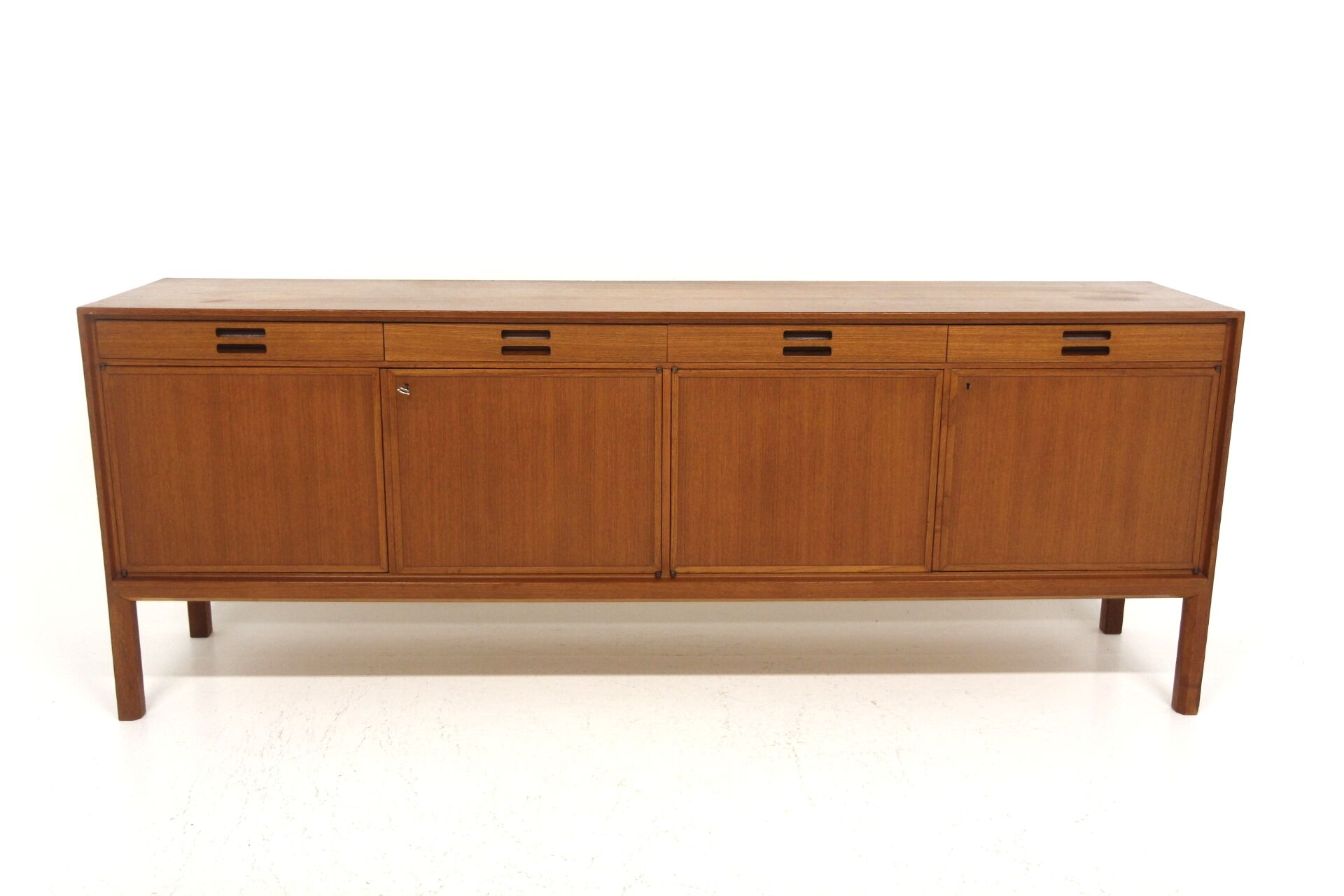 Scandinavian teak sideboard "Dinett", Bertil Fridhagen, Sweden, 1960