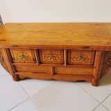 Chinese bench