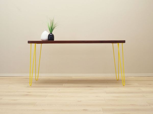 Bureau en teck, design danois, années 1970, production : Danemark