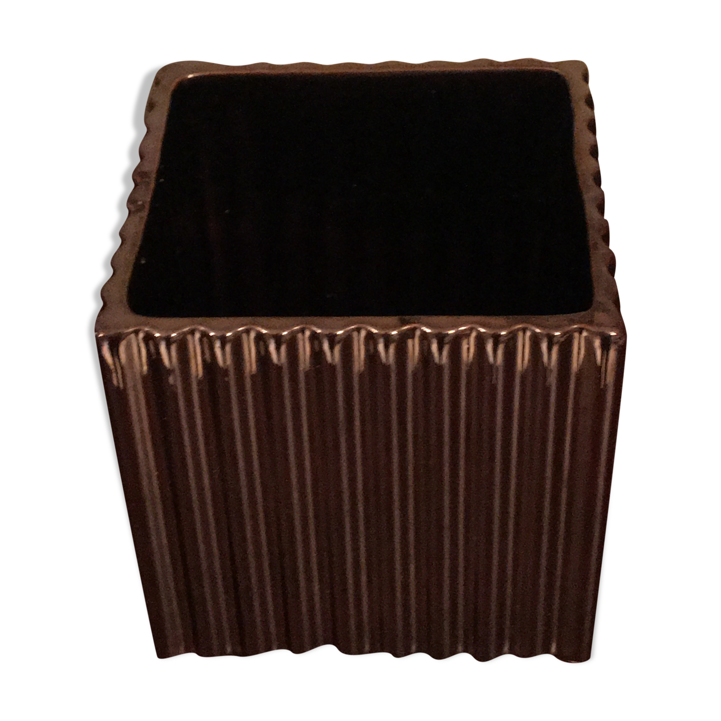 Golden pot cover