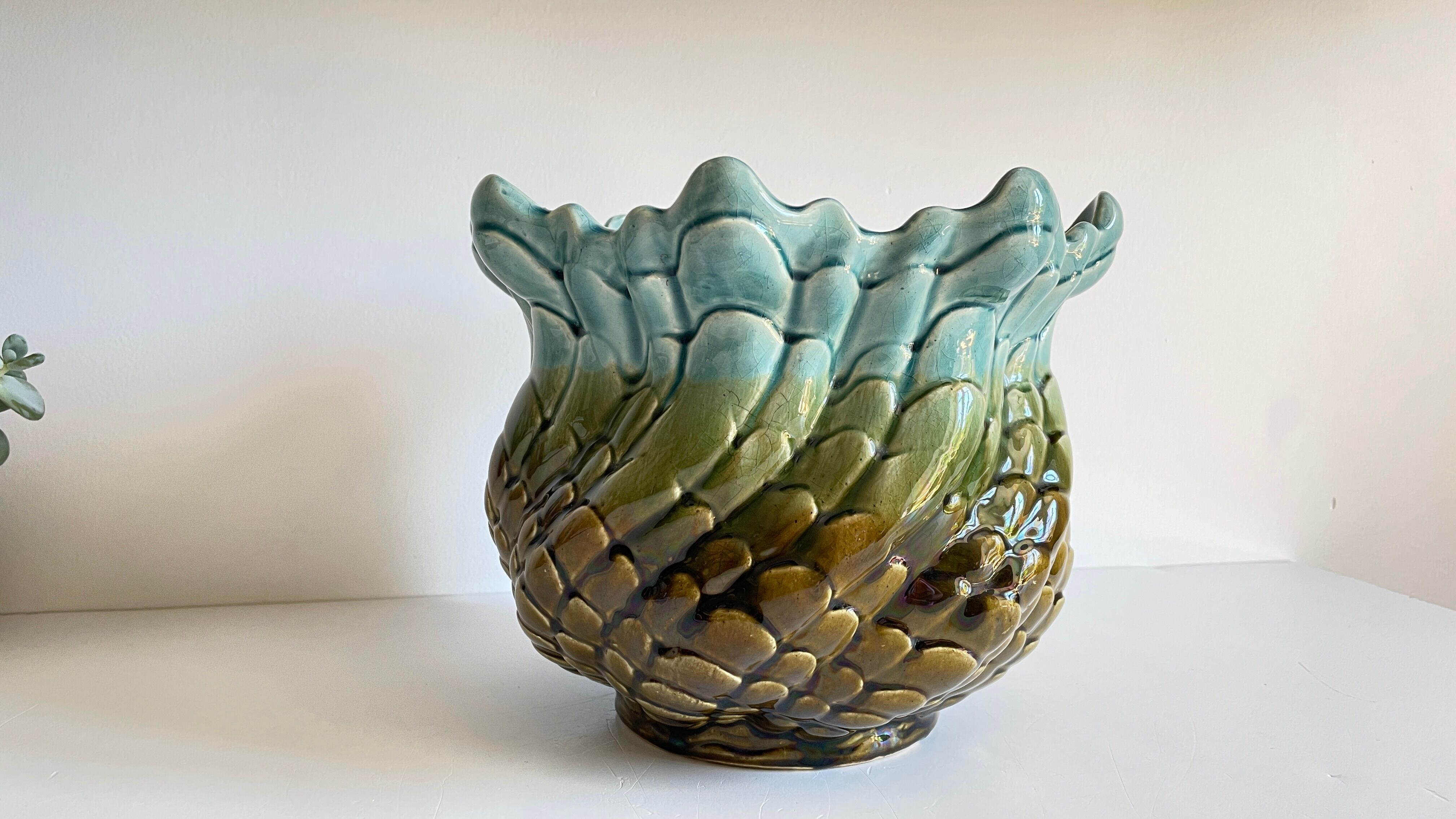 Pot cover slurry in ceramic enamelled vintage