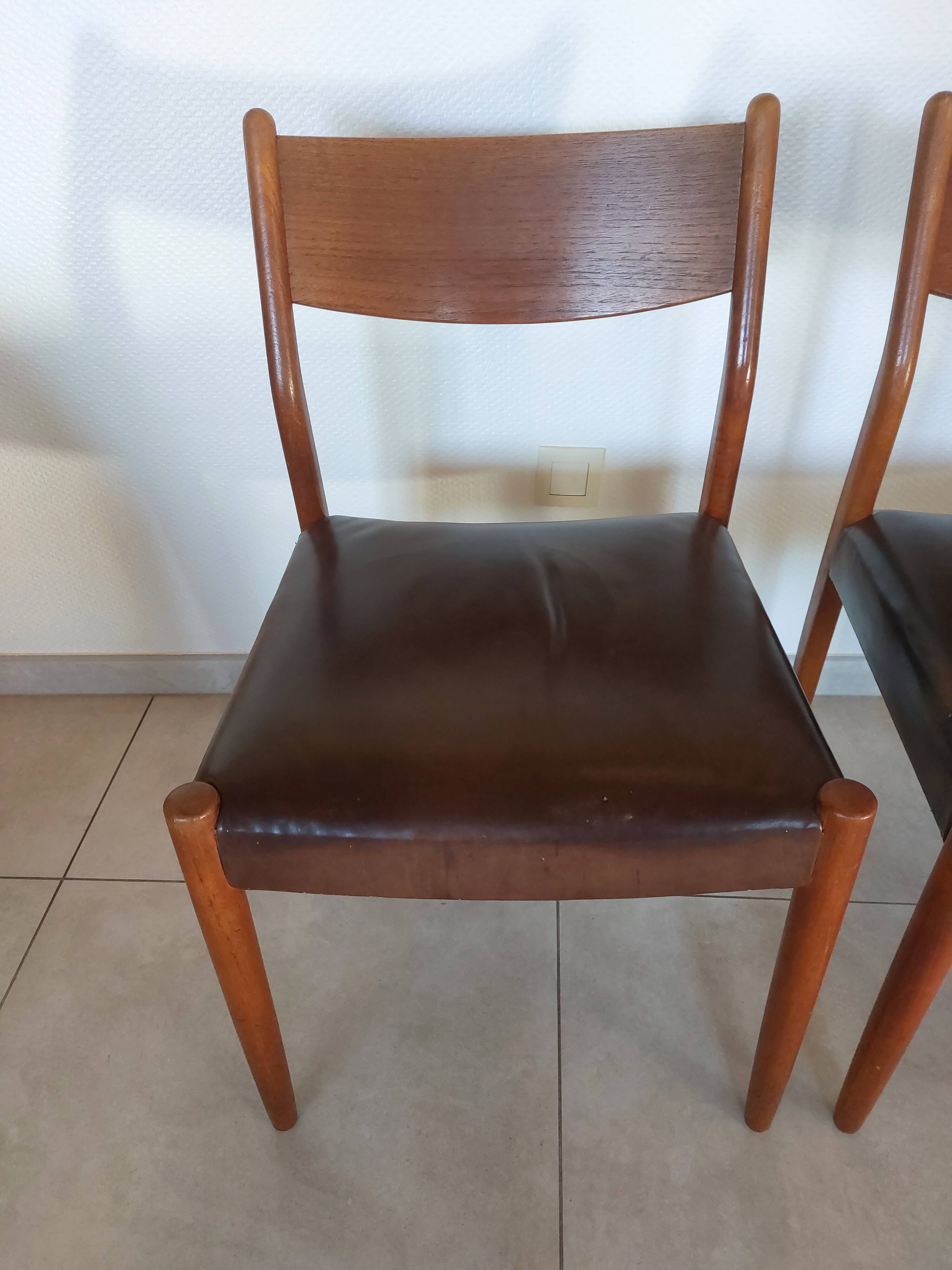 2 Fristho Franeker chairs, Scandinavian, teak and leather.