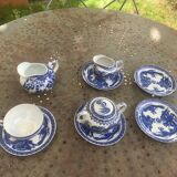 Porcelain tea set with dragon or cherry blossom motif