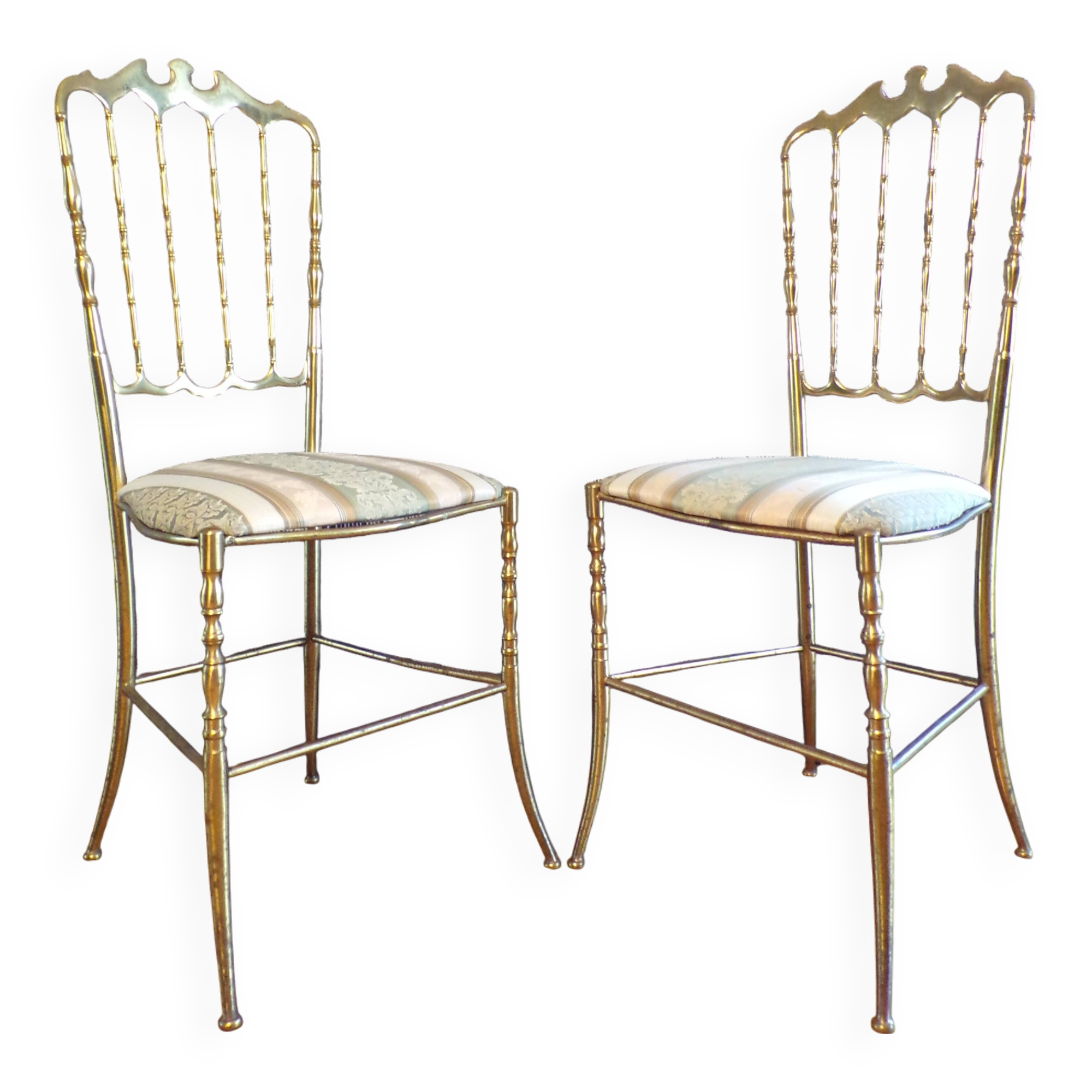 Paire de chaises Chiaviari en laiton