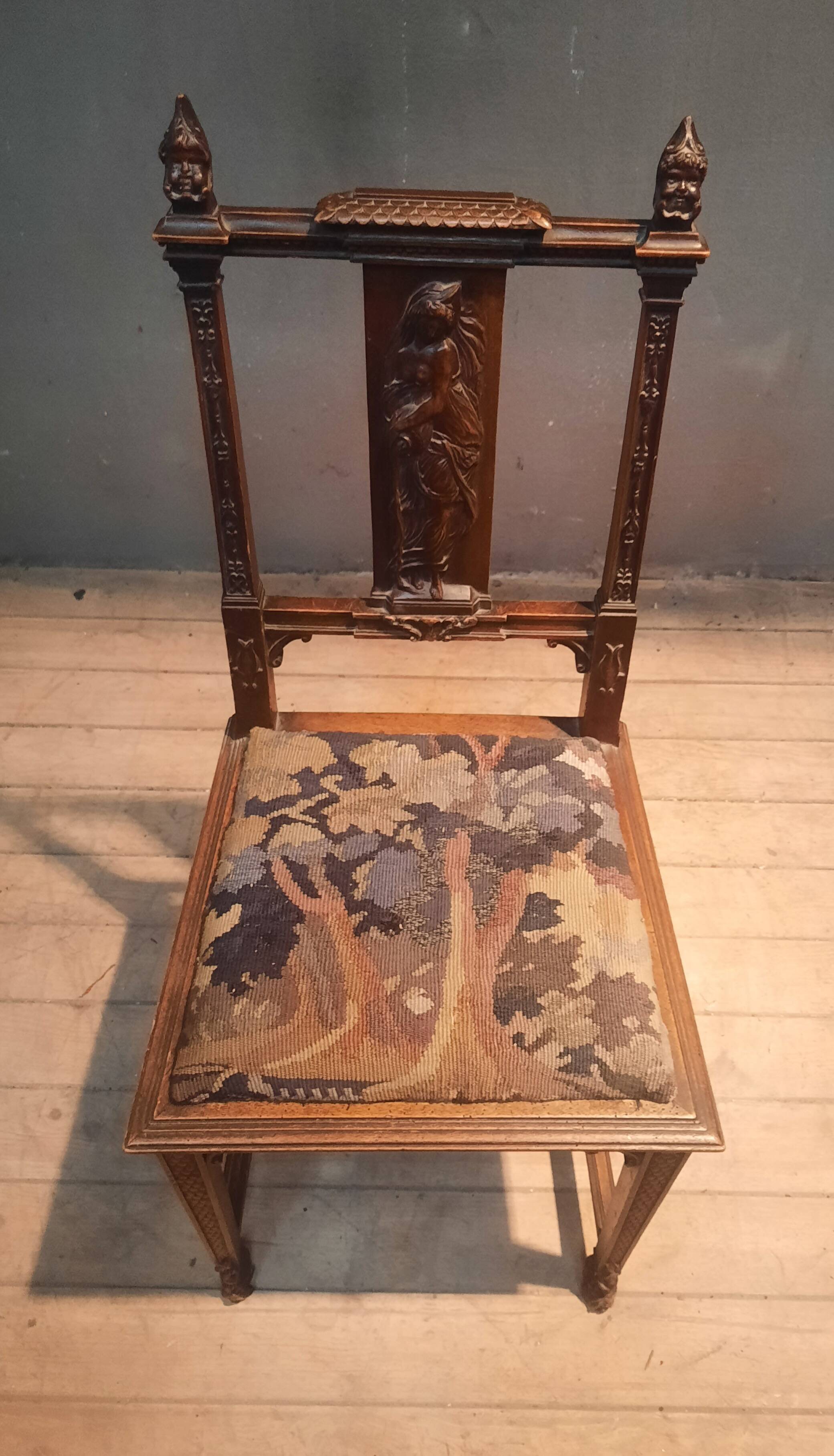 Medieval style chair