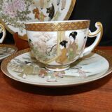 Set of 3 pieces head to head in fine Chinese porcelain with decoration scenes of Palace