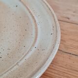 Serving dish in Marais sandstone