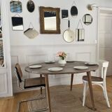 Oval table