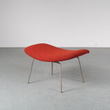 Set of Pierre Paulin Oyster chair and foot stool