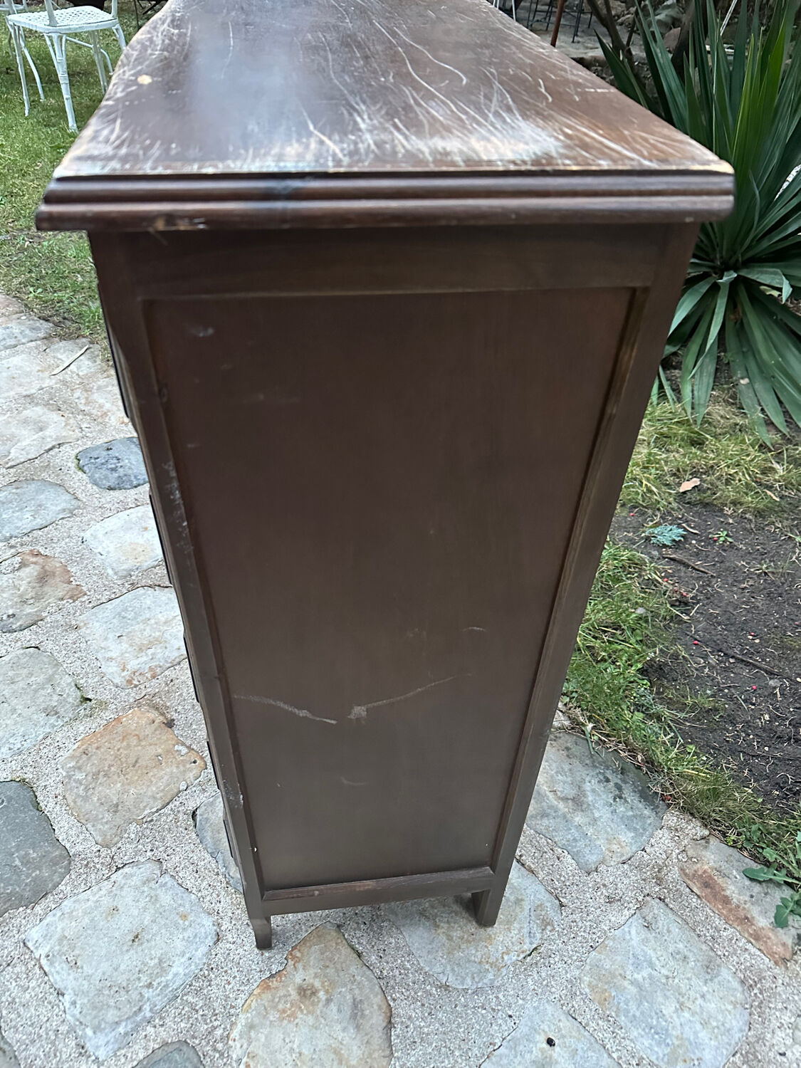 Chest of drawers with 5 drawers