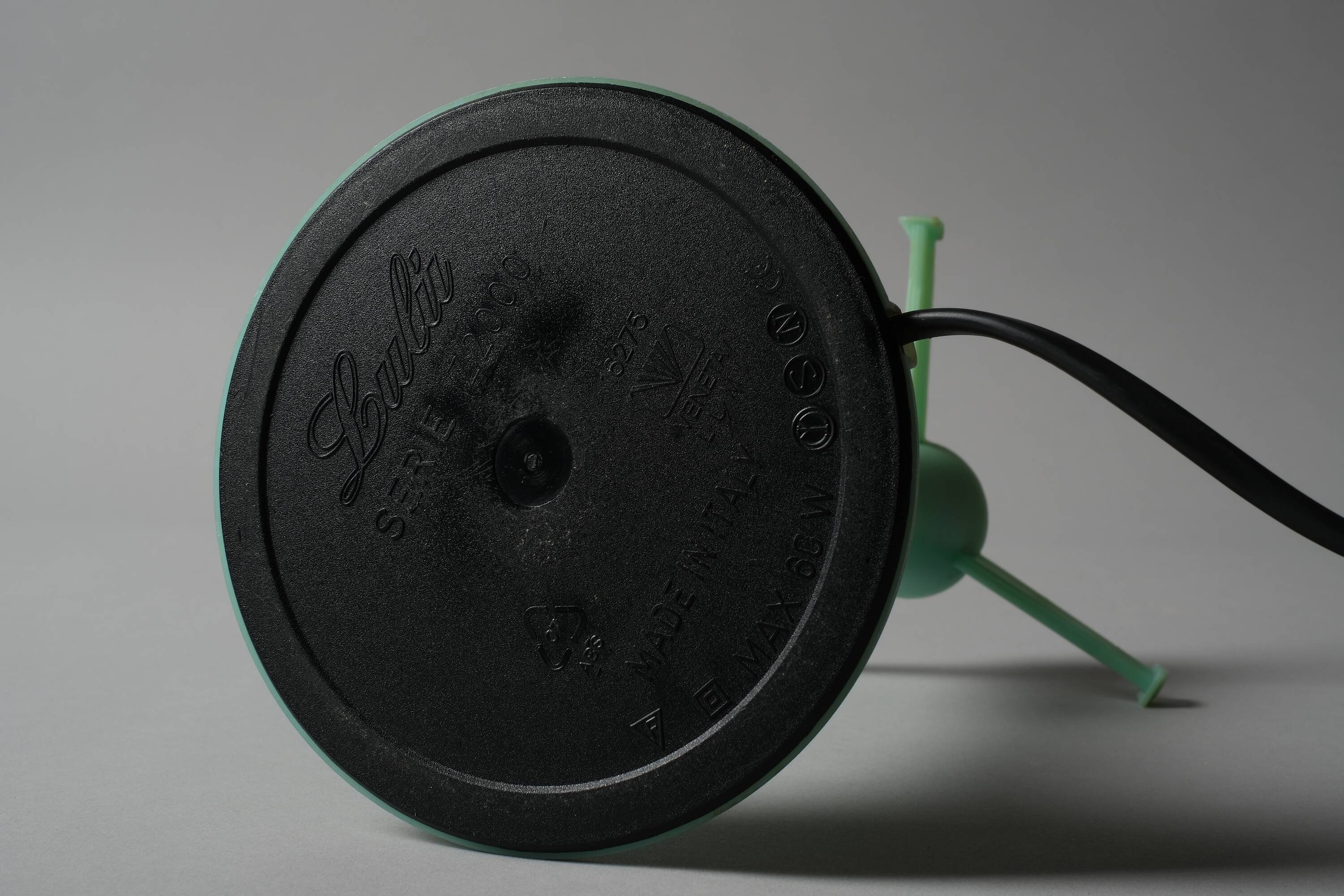 Veneta Lumi Lulù Table Lamp, Beige ABS, Postmodern, Italy, 1980s.