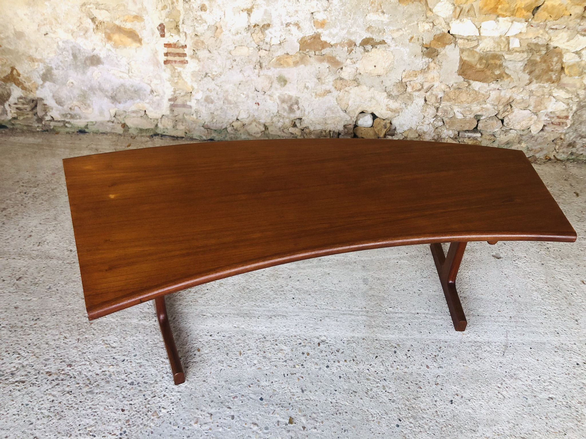 Table basse en teck danoise, Johannes Andersen pour CFC Silkeborg, Circa 60's
