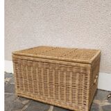Large rattan wicker chest/trunk