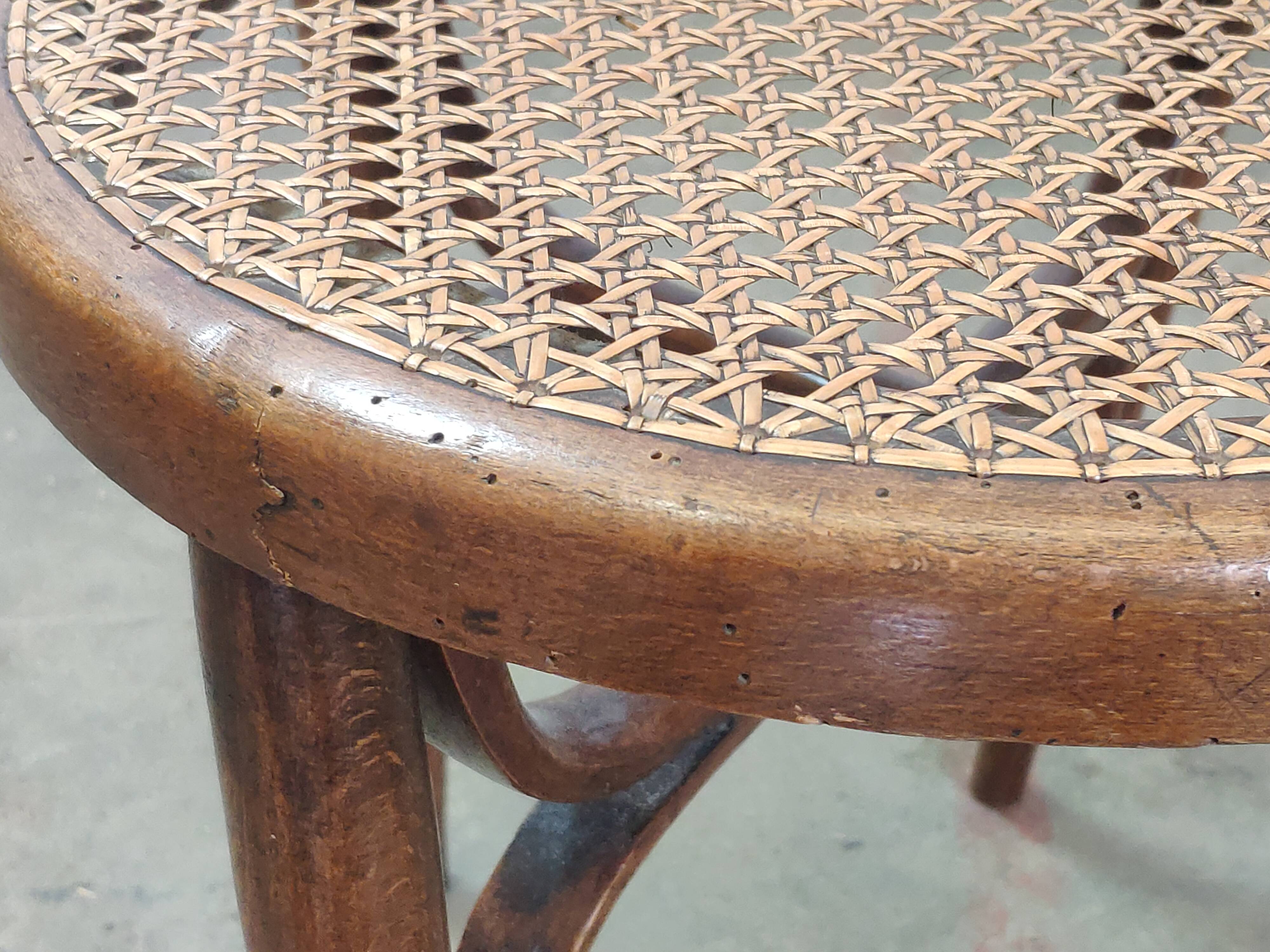 Chaise Léon Cambier bistrot vintage bois courbé Thonet