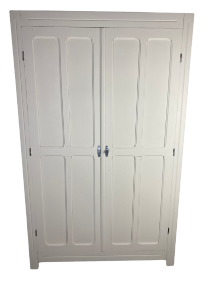 Armoire parisienne