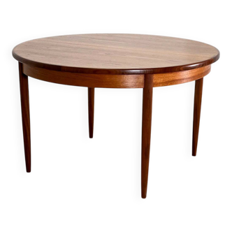 Round extending dining table by GPlan Fresco Collection 1960.