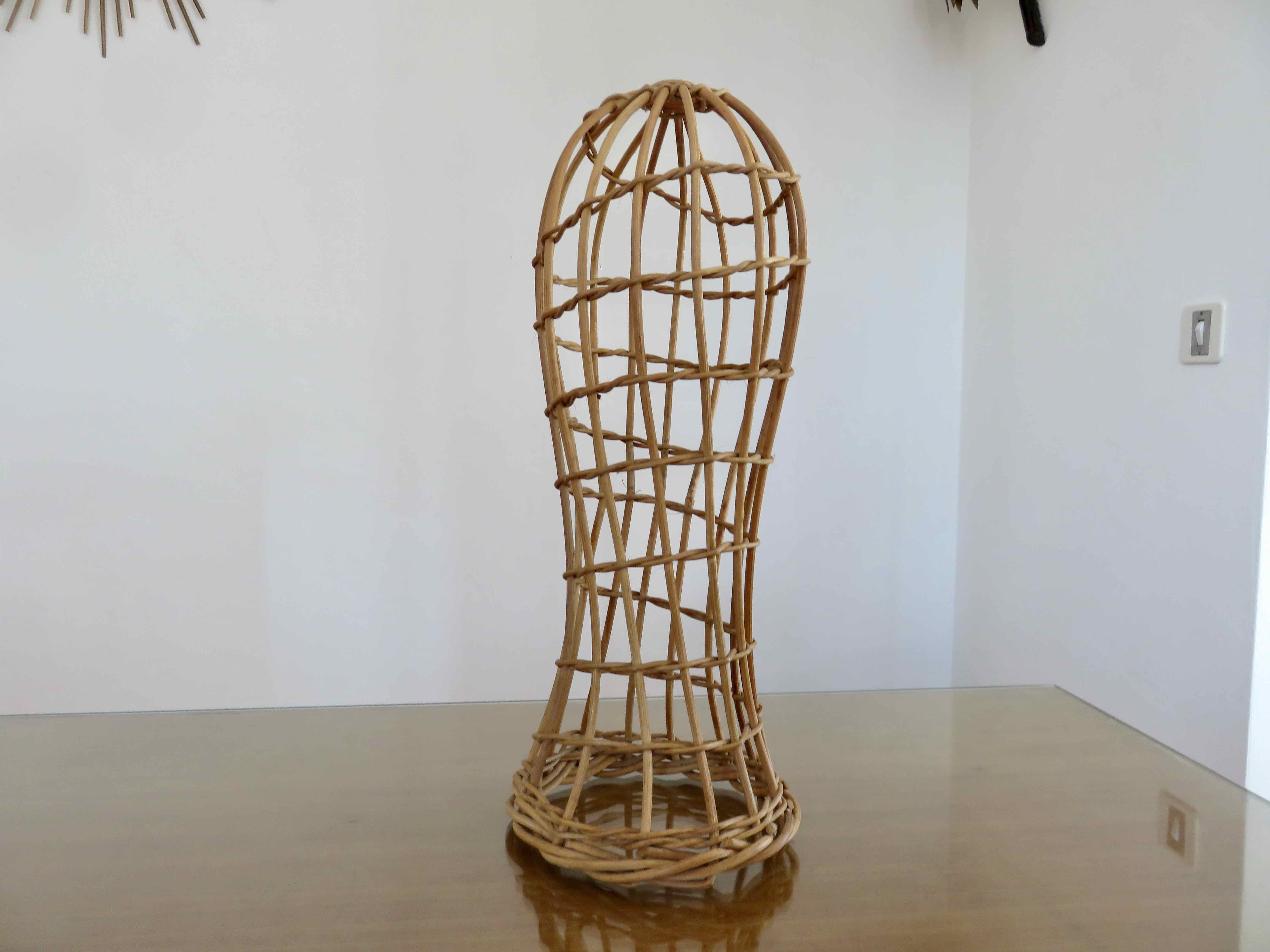 Head for hat marotte rattan 70s