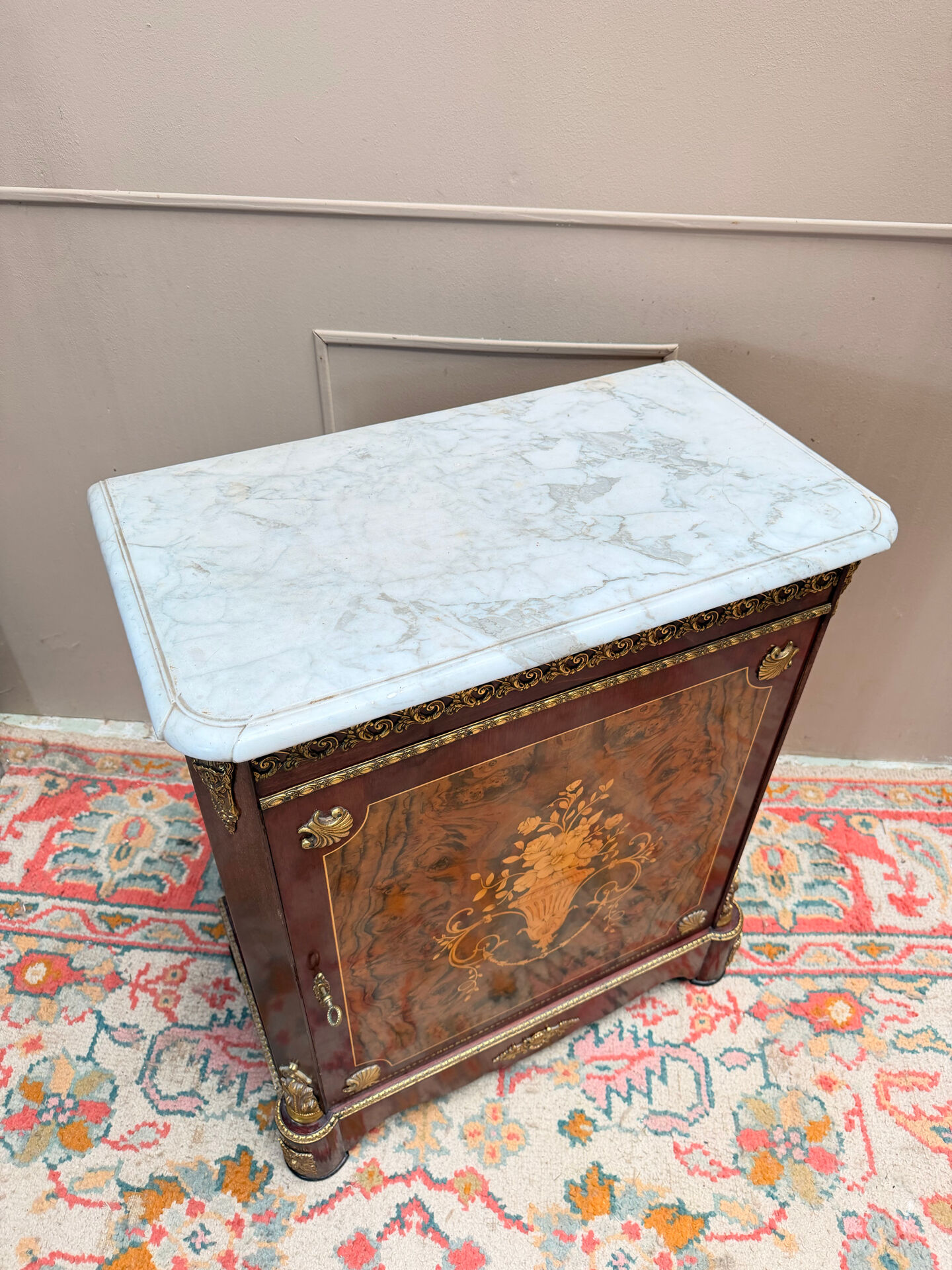 SUPPORT FURNITURE IN NAPOLEON III STYLE MARQUETRY