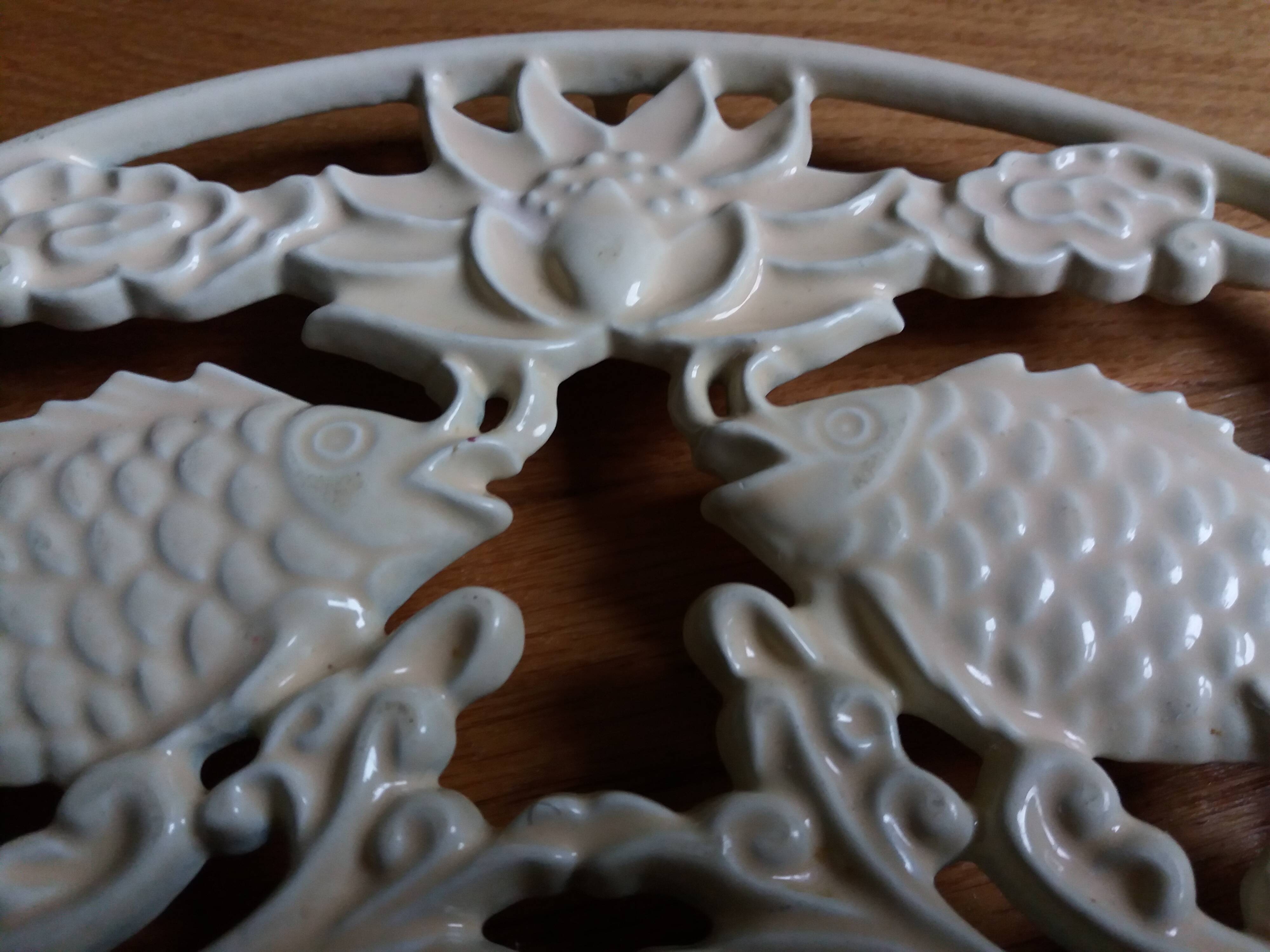 Cast iron fish trivet