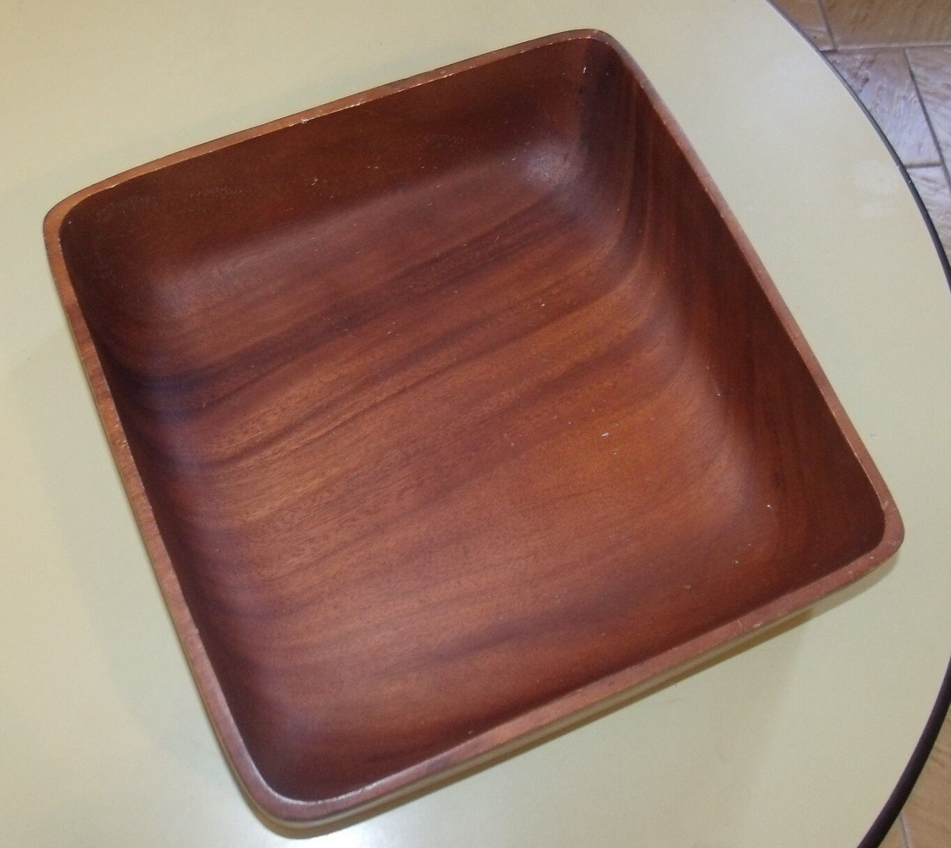 Great deep dish fruit basket empty Pocket Scandinavian vintage teak