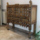 Ancient Indian furniture Damchiya