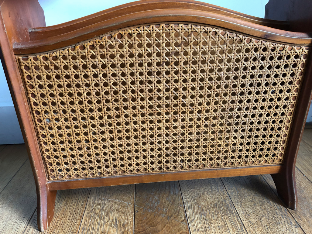 Wood and canning magazine holder