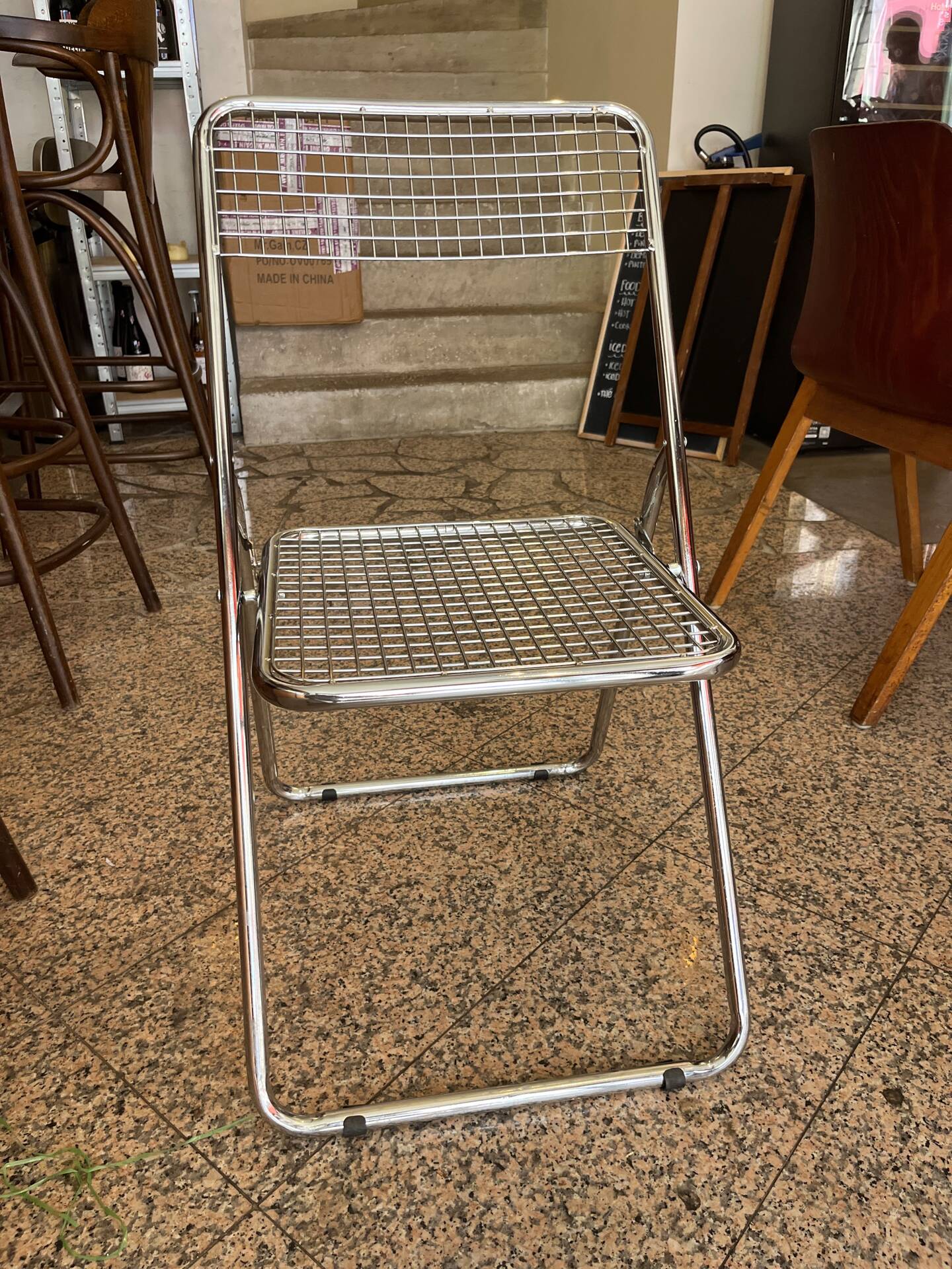 Foldable chair capsule collection Acel Chay X Monoprix