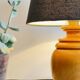 Lampe bois massif et tissu vintage