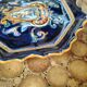 Empty pocket dish Gien Renaissance earthenware blue background D20 cm