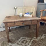 Farmhouse coffee table in solid oak with drawer — rustic style / ca