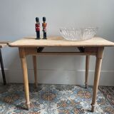 Table maibt